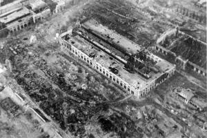 Снимок завода "Баррикады", с немецкого самолета 
